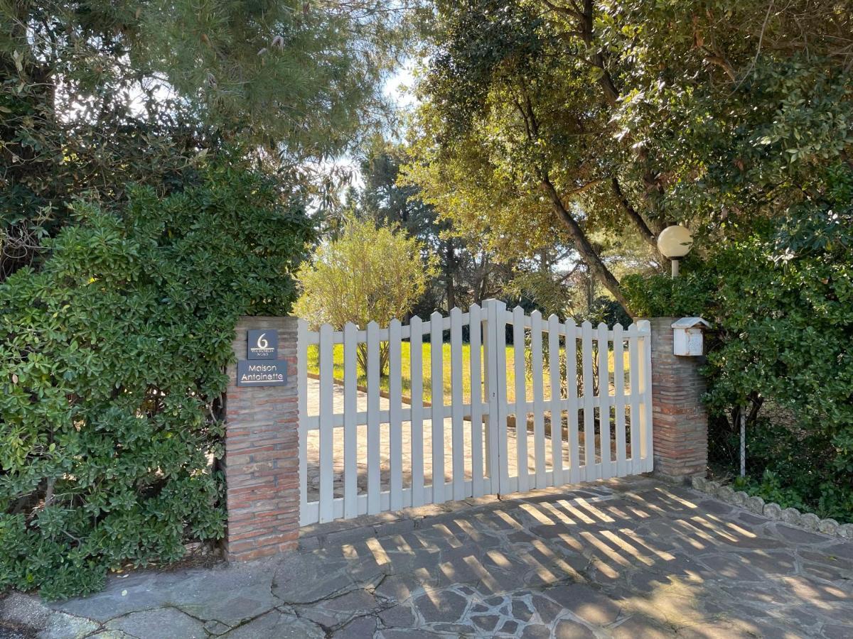 Maison Antoinette San Vincenzo Exterior foto